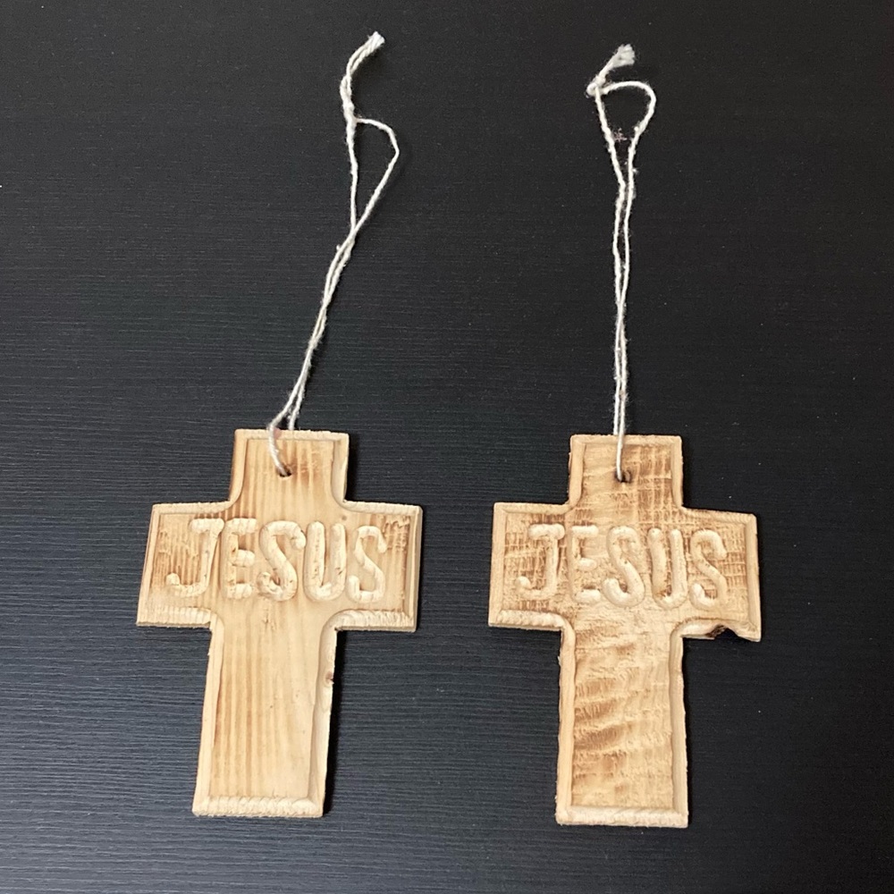Set of 2 Rustic Wooden Cross Hanging Decor Set w/ JESUS Engraved On The Front